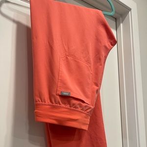 FIGS Livingston™ Basic Scrub Pants